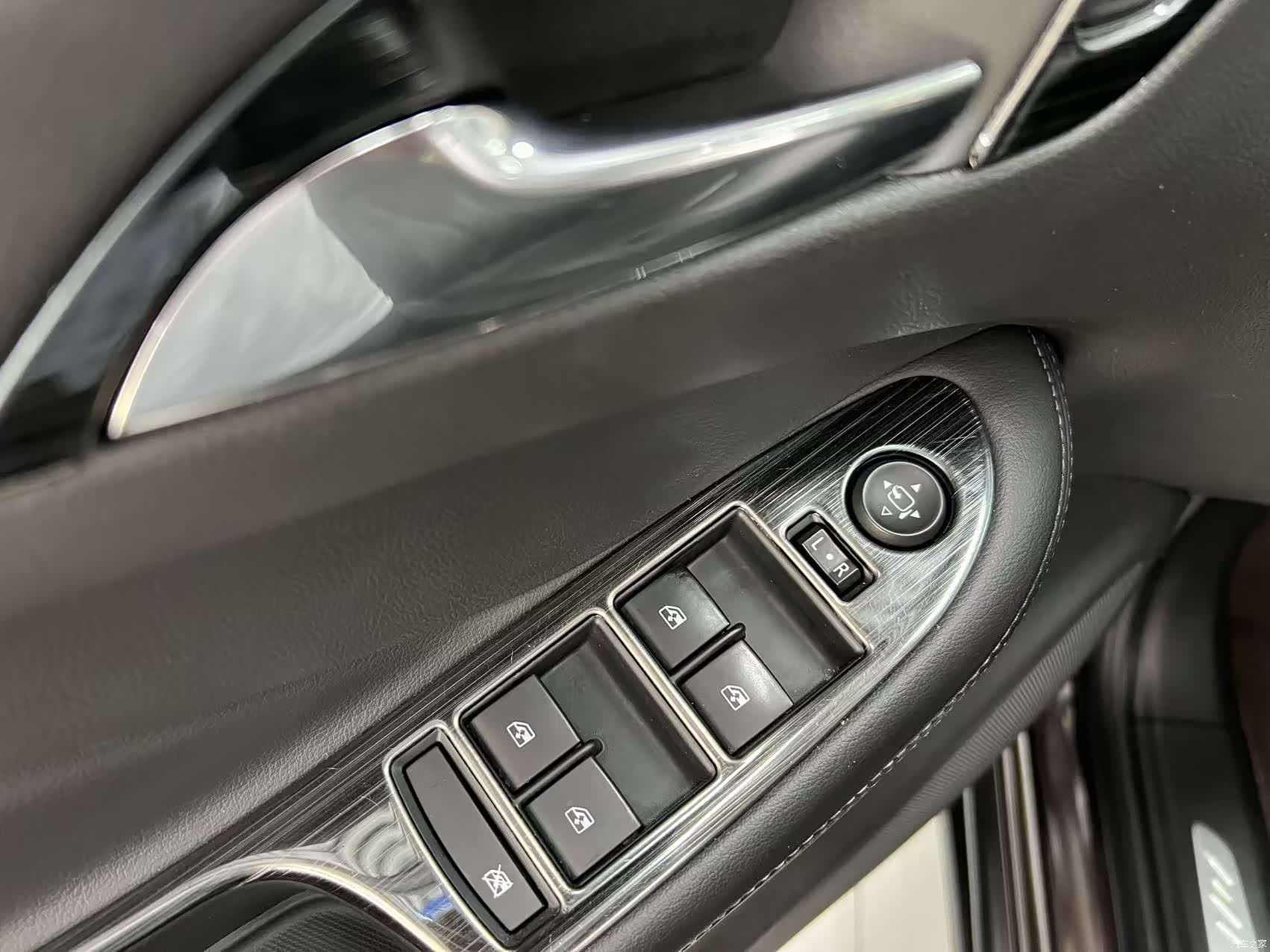 Buick Envision Plus, 2020 14