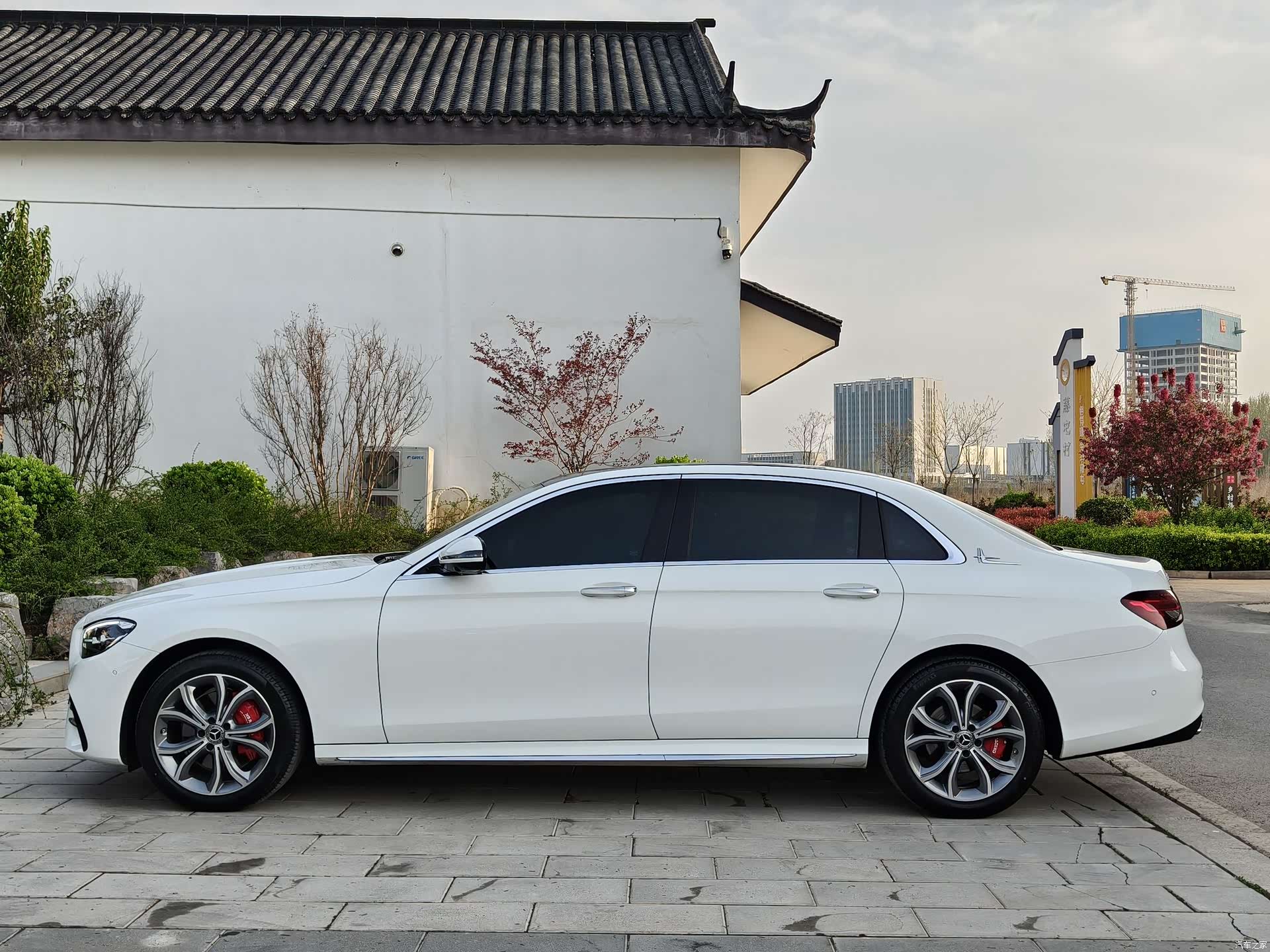 Mercedes-Benz E-Class, 2022 7