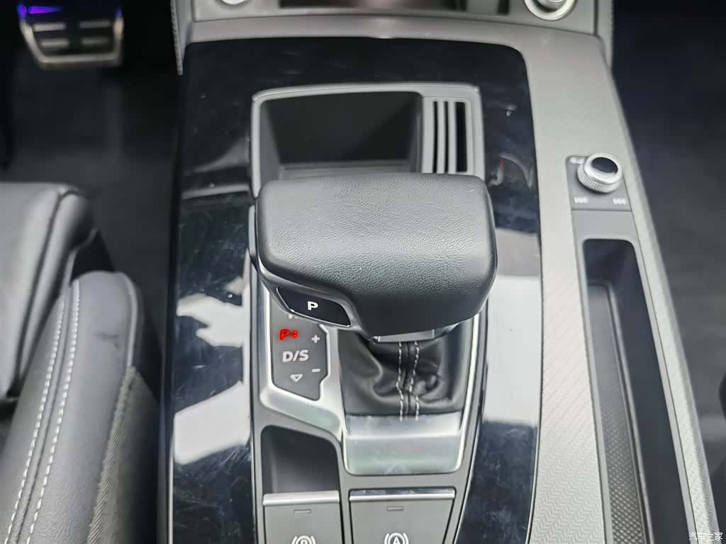 Audi Q5L, 2023 13