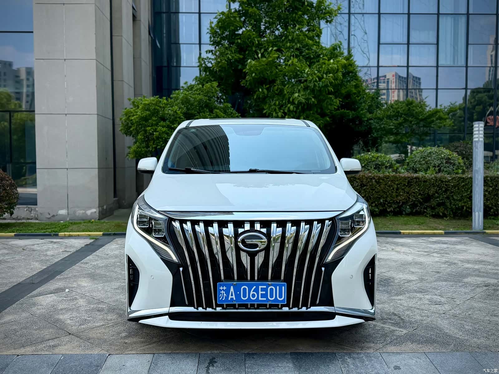 Trumpchi M8, 2022 2
