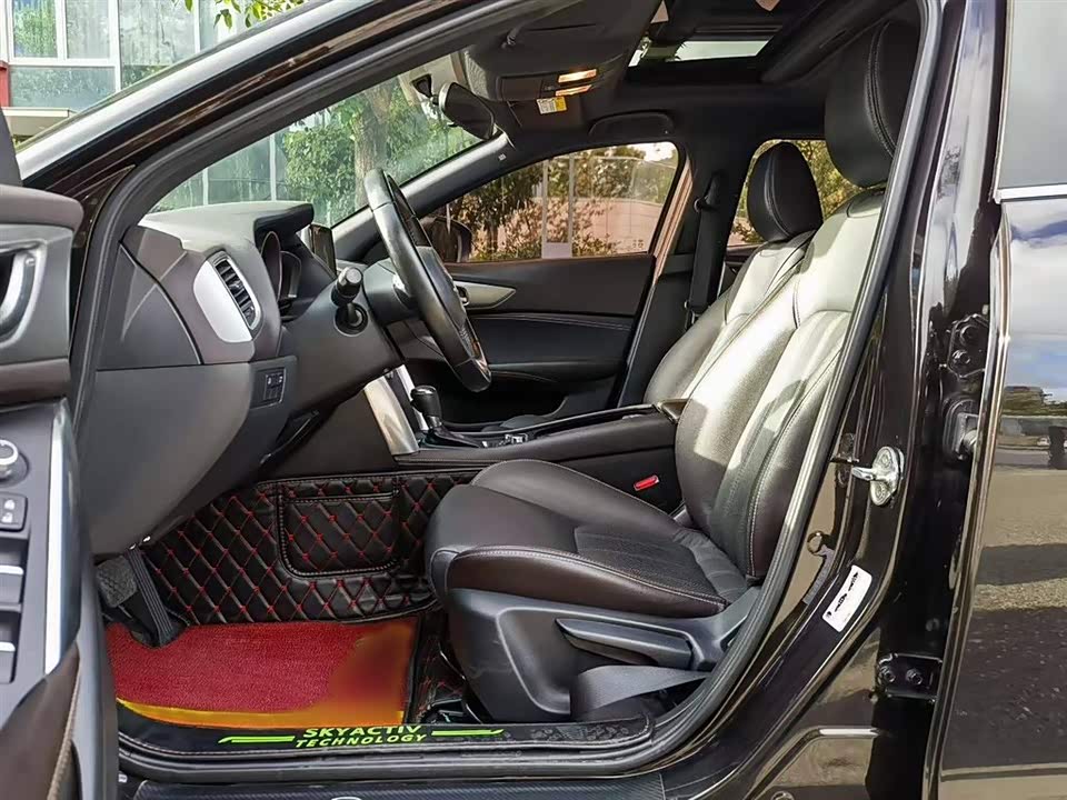 Mazda CX-4