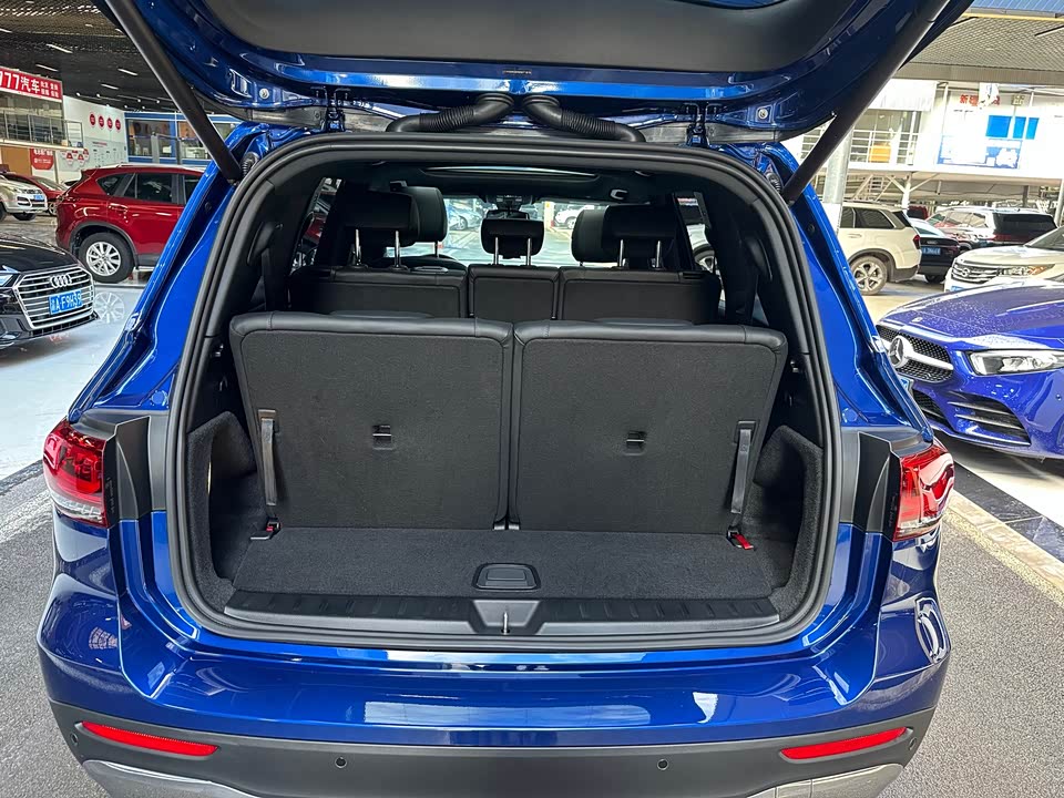 Mercedes-Benz GLB Mercedes-Benz GLB