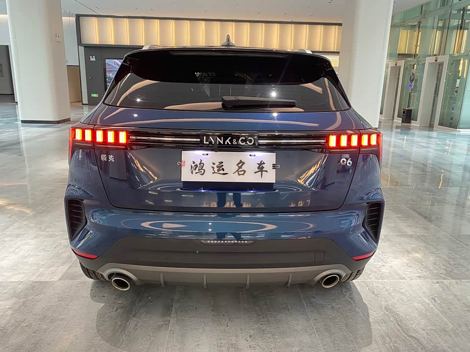 Lynk & Co 06 Lynk & Co 06
