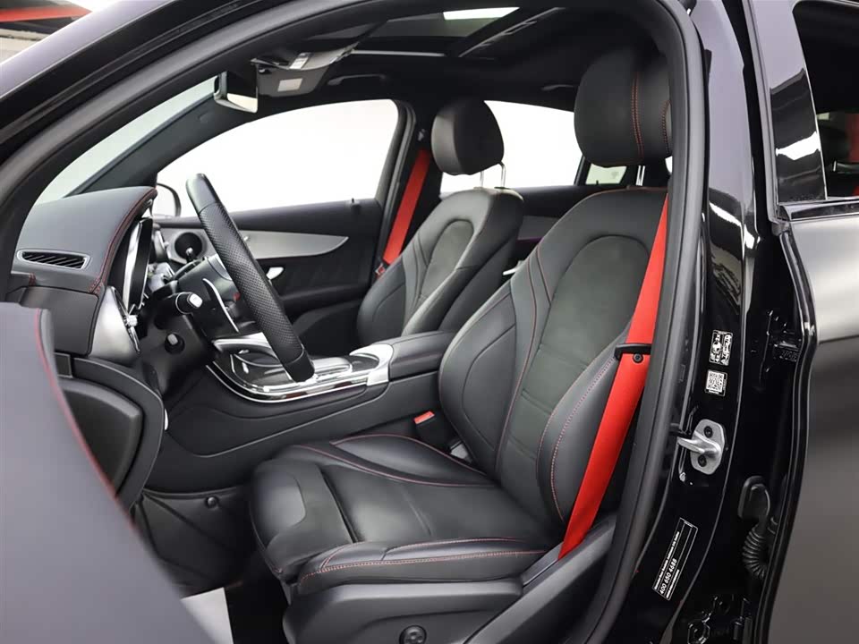 Mercedes-Benz GLC Coupe AMG Mercedes-Benz GLC Coupe AMG