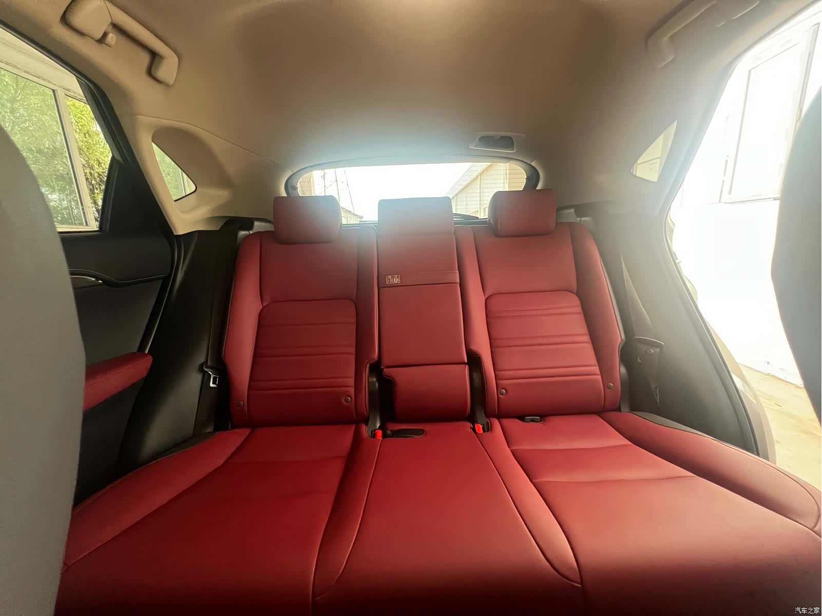 Lexus NX, 2021 28