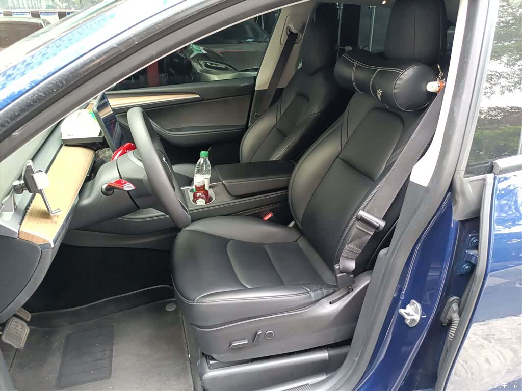 Tesla Model Y, 2022 11