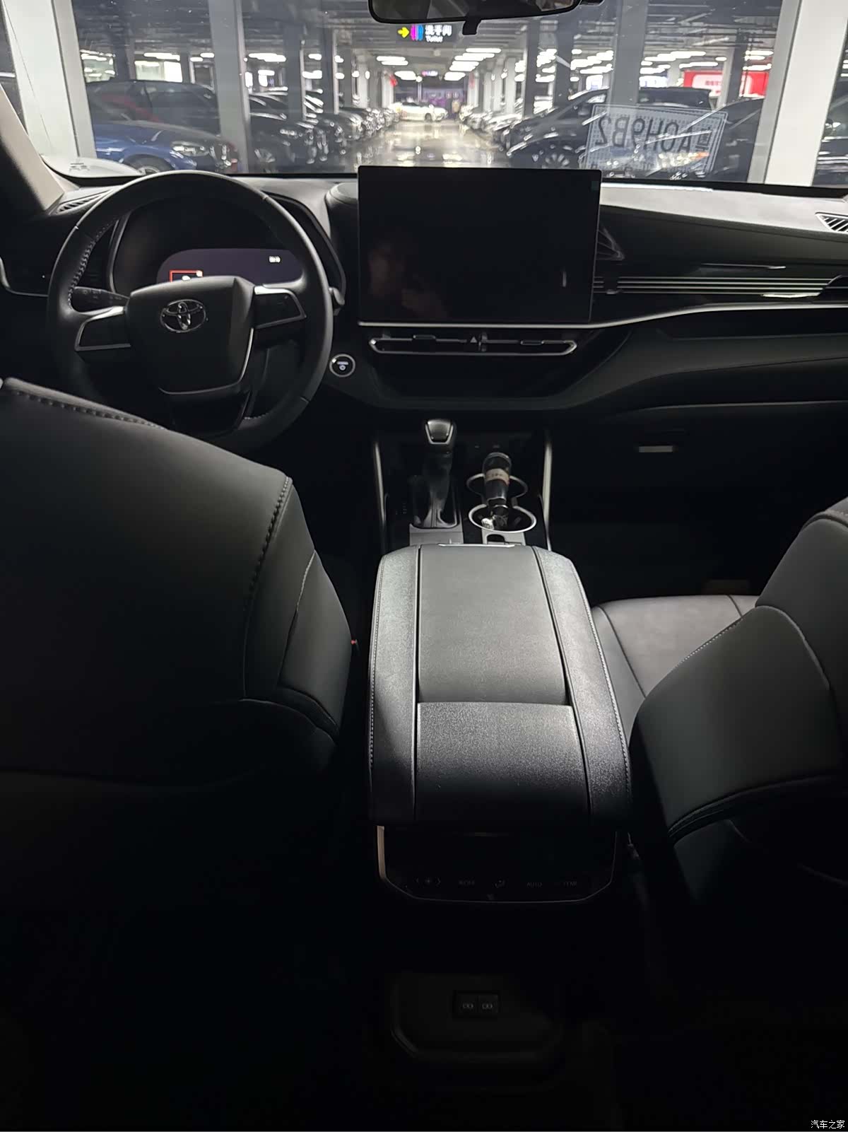 Toyota Highlander, 2026 9