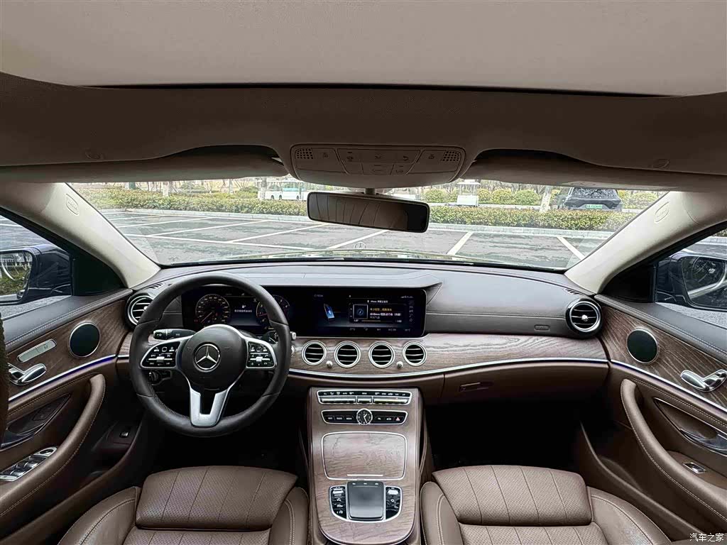 Mercedes-Benz E-Class, 2019 17