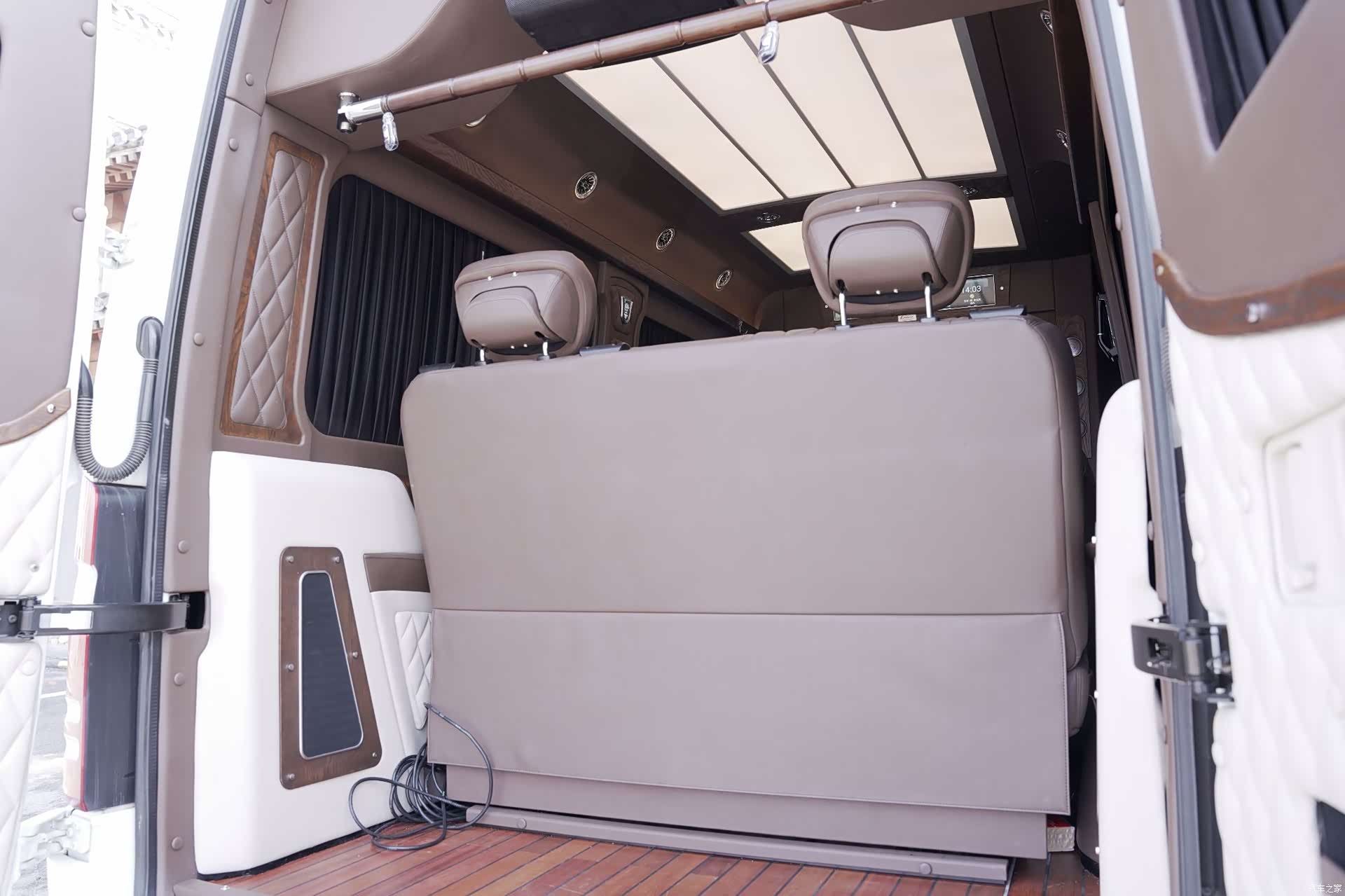 Sprinter LS500, 2019 17