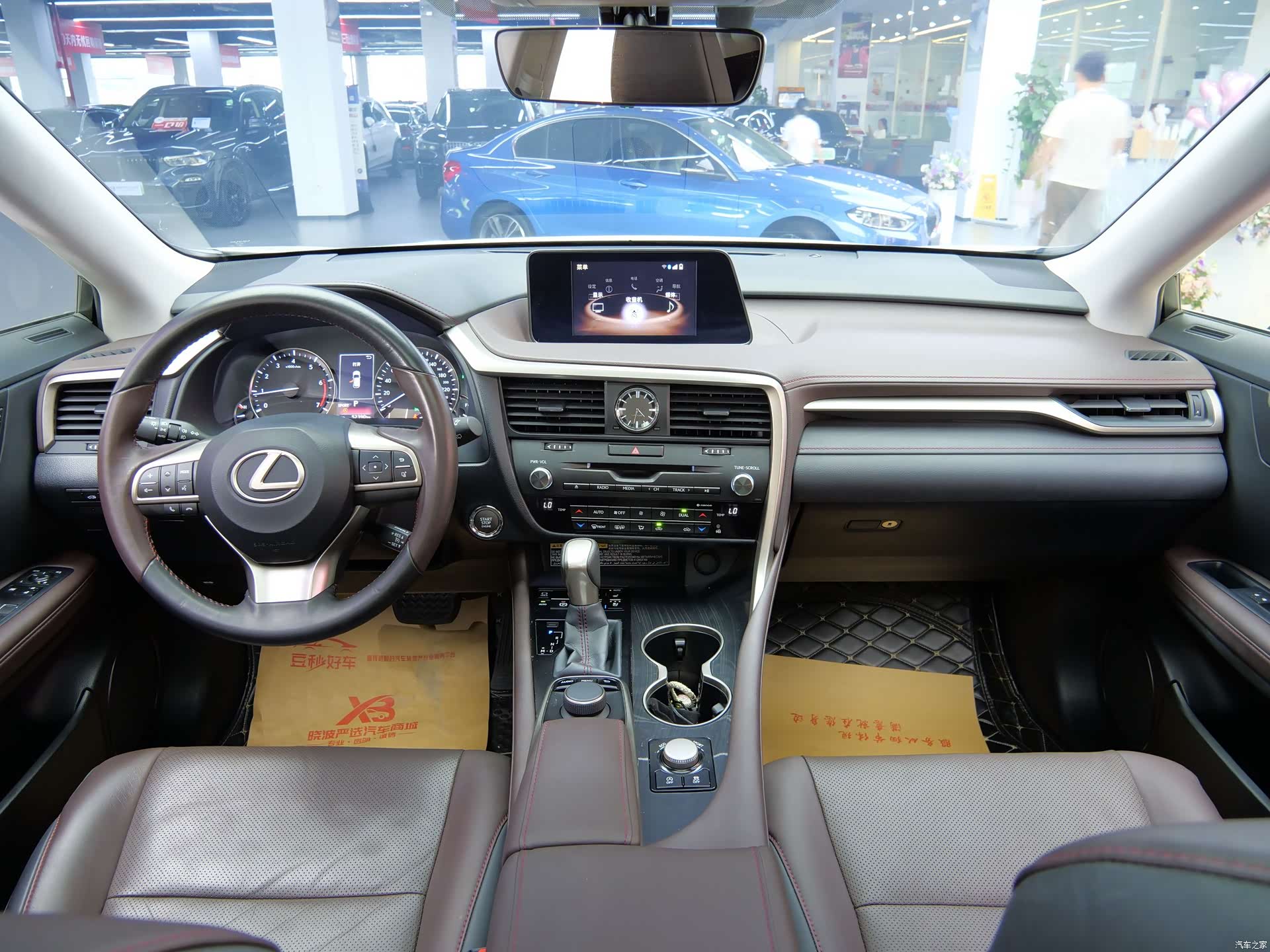 Lexus RX, 2018 10