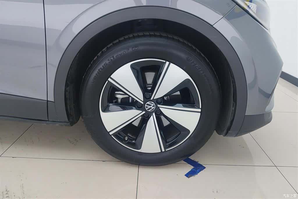 Volkswagen ID.4, 2025 6