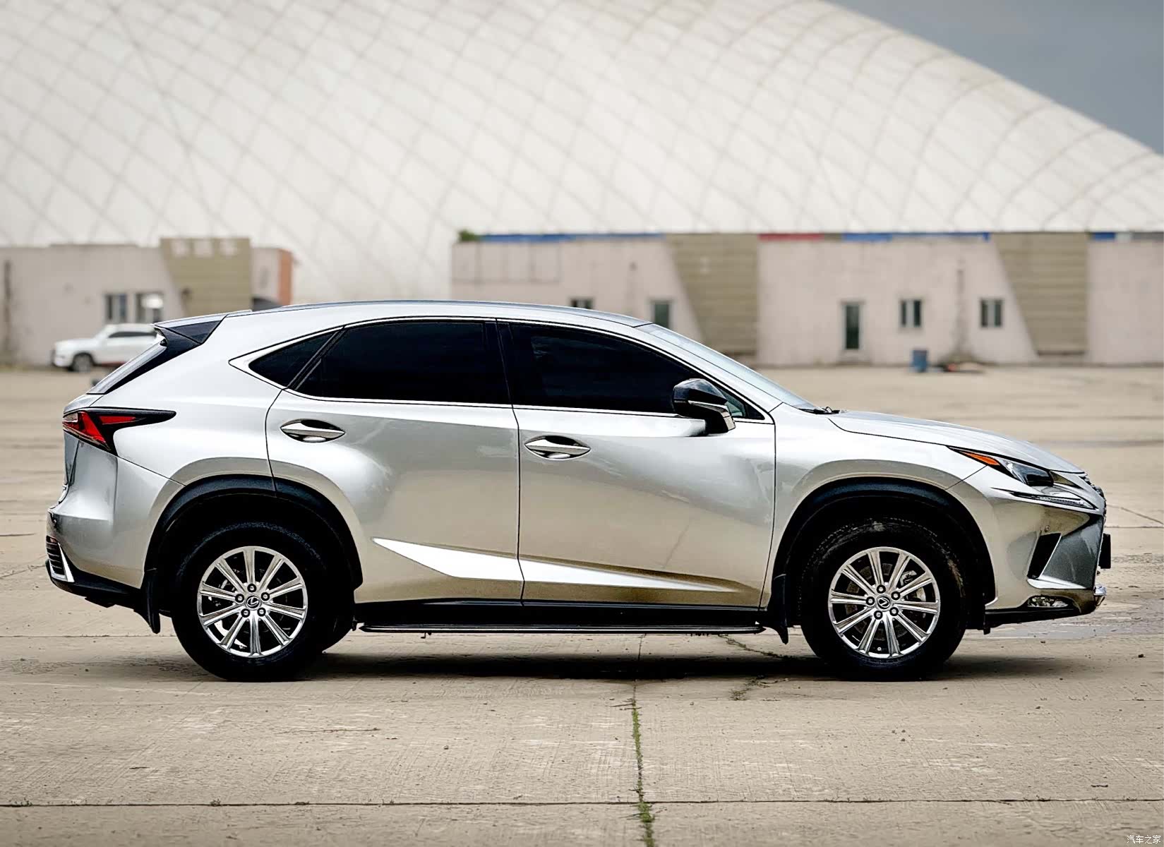 Lexus NX, 2021 7