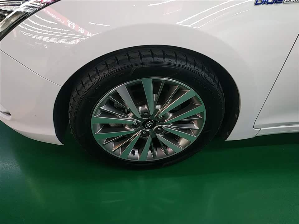 Hyundai Name picture