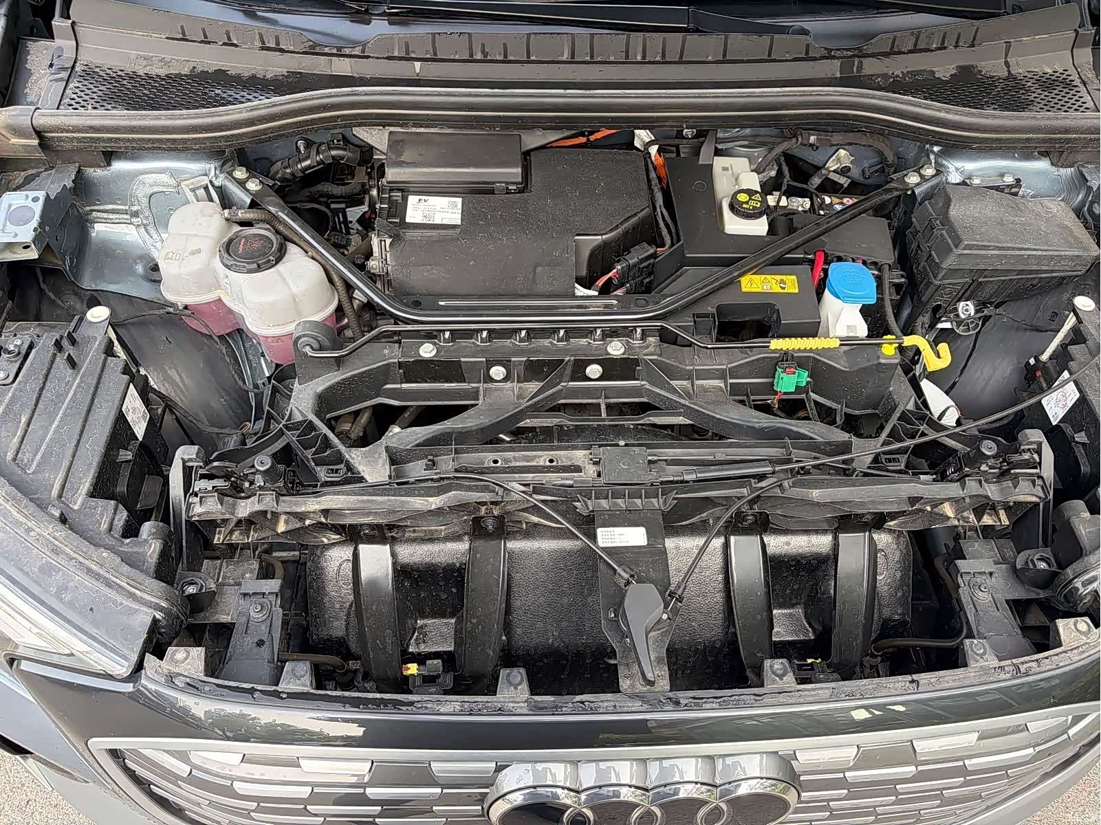 Audi Q4 e-tron, 2024 11