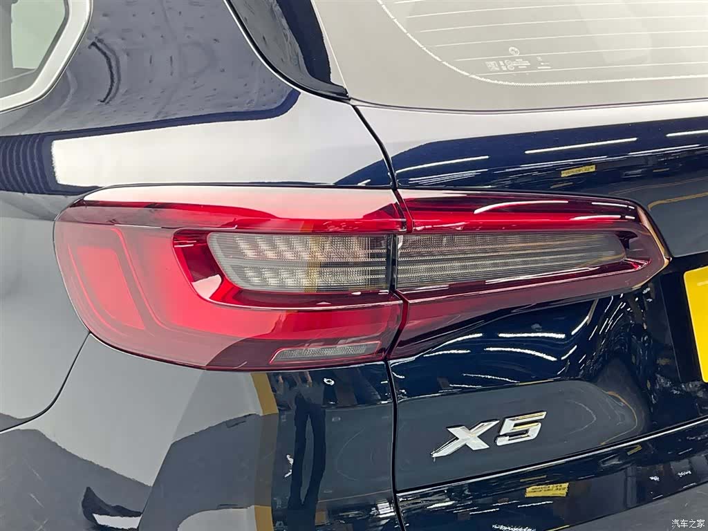 BMW X5, 2024 10