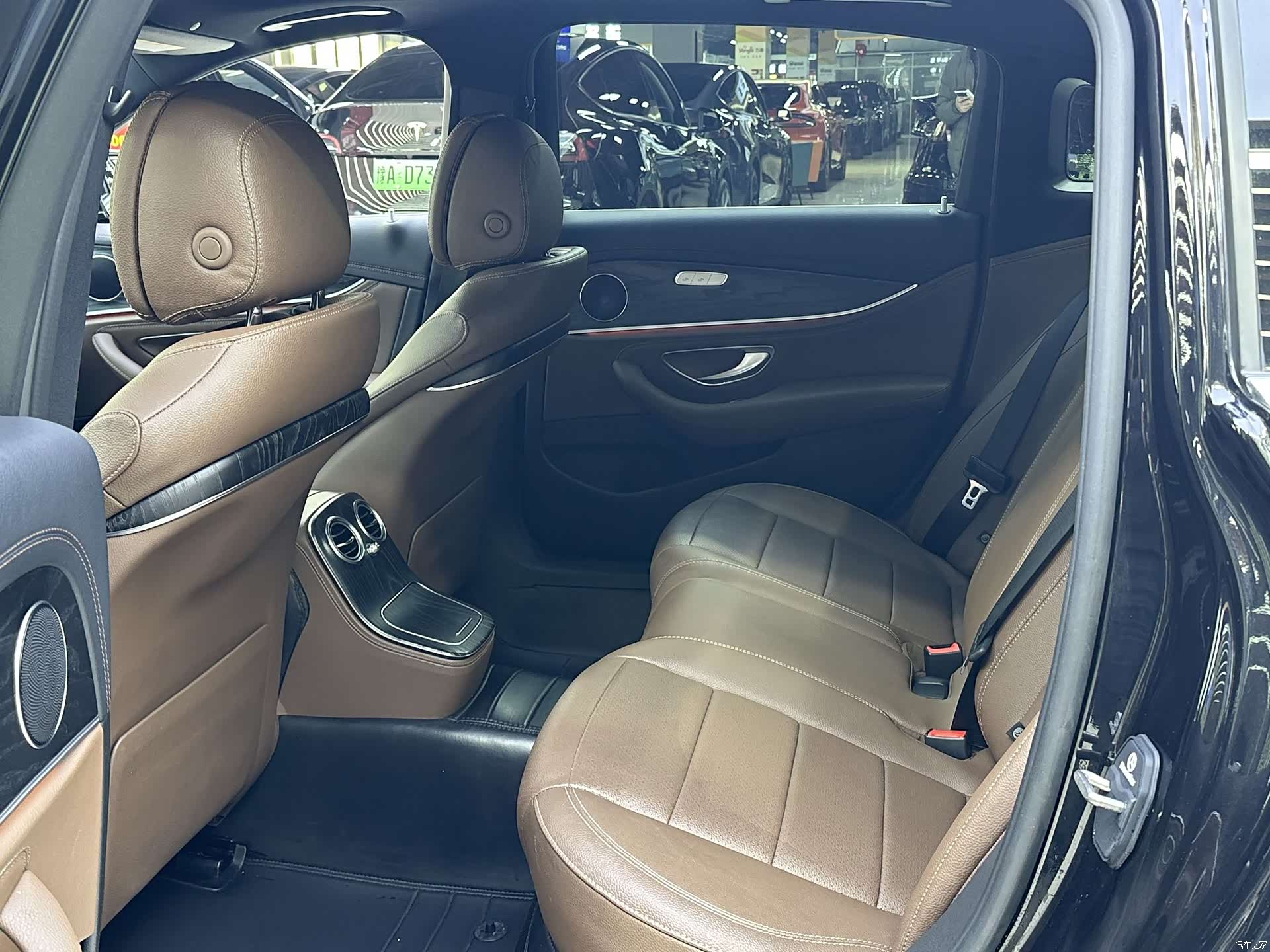 Mercedes-Benz E-Class, 2022 9