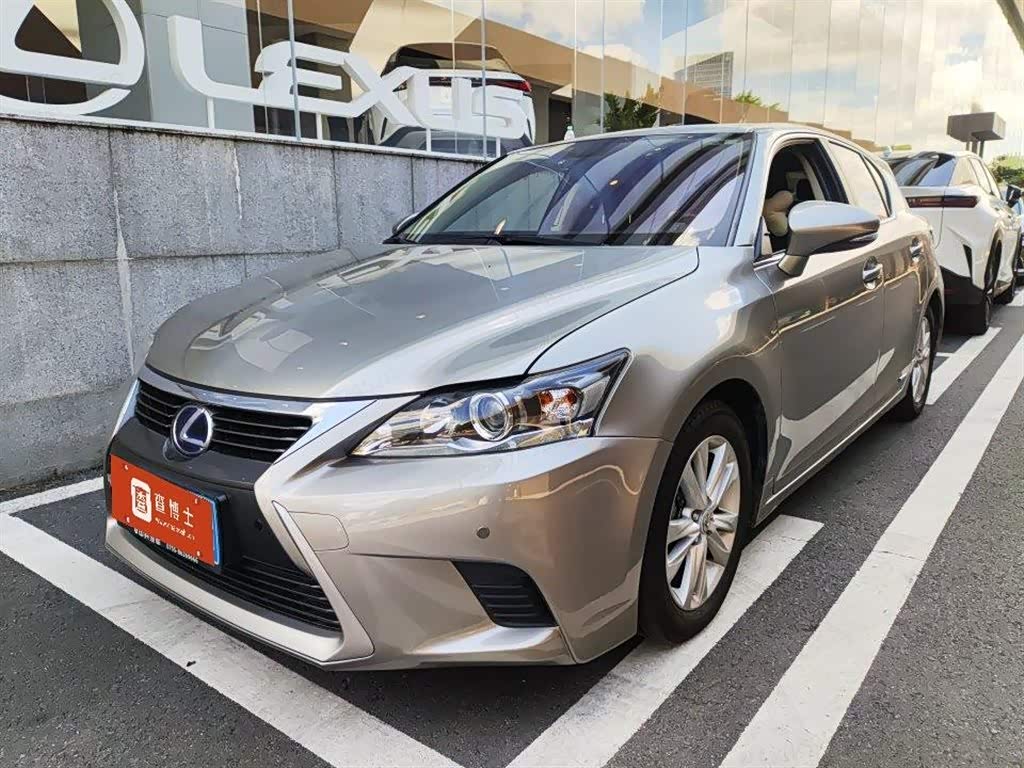 Lexus CT