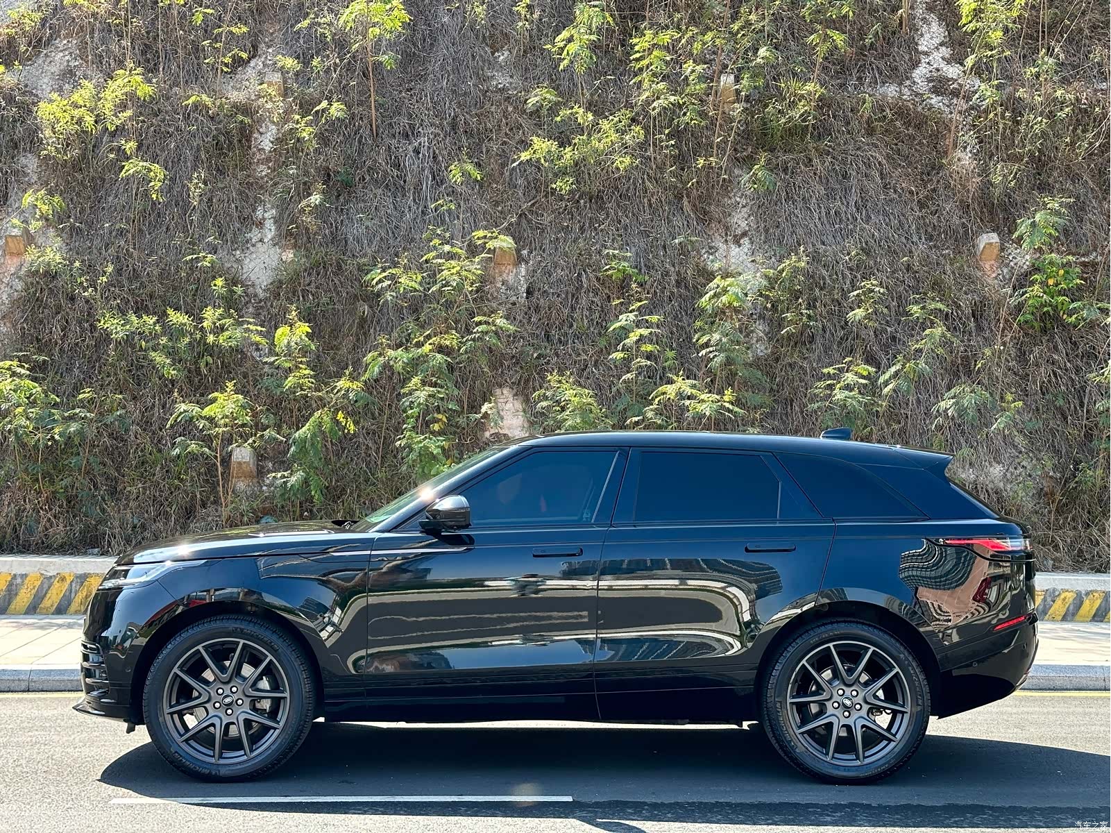 Land Rover Range Rover, 2024 3