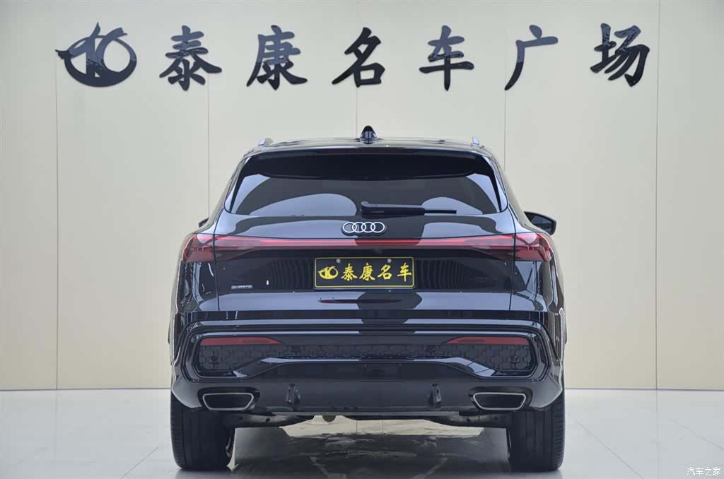 Audi Q5L, 2026 3