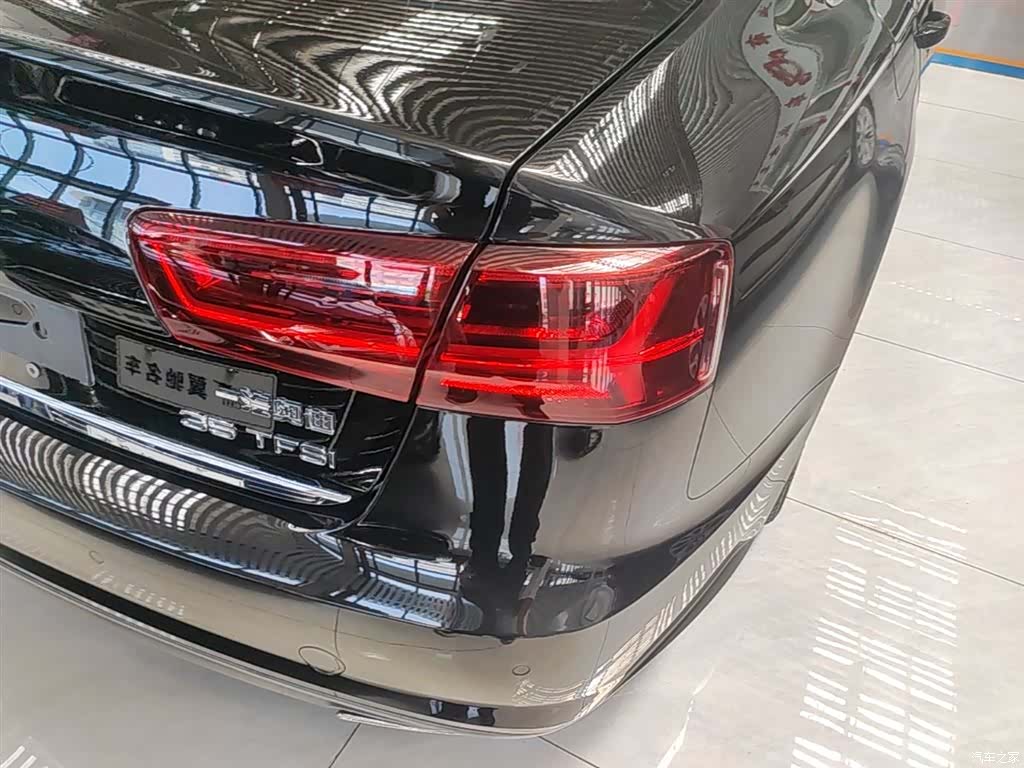 Audi A6L, 2018 8