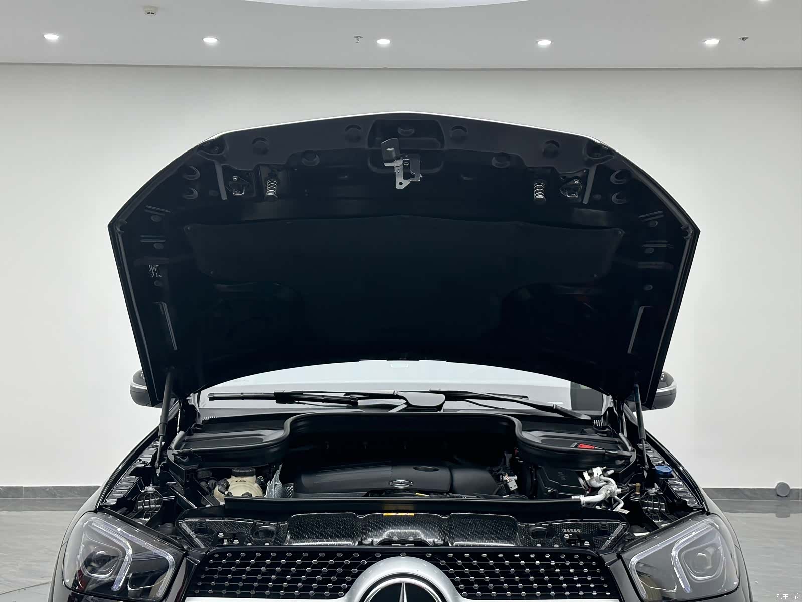 Mercedes-Benz GLE, 2021 27
