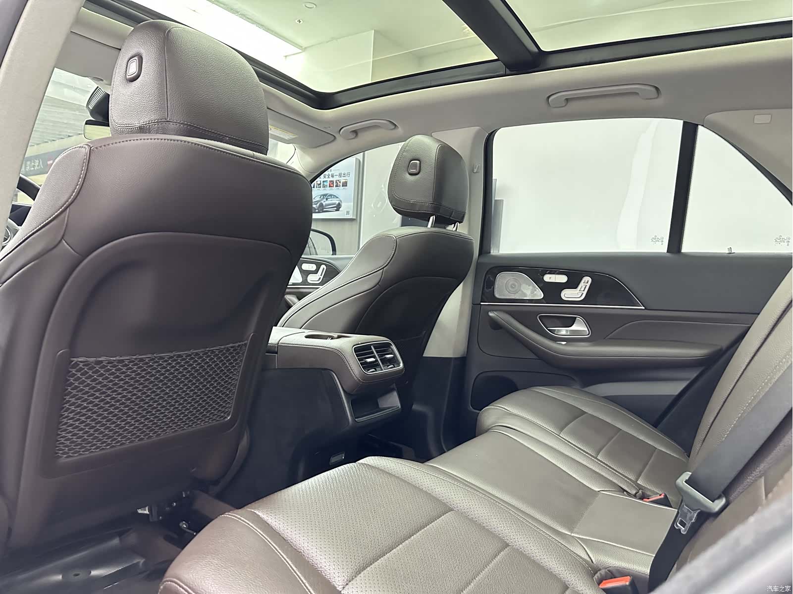 Mercedes-Benz GLE, 2021 14
