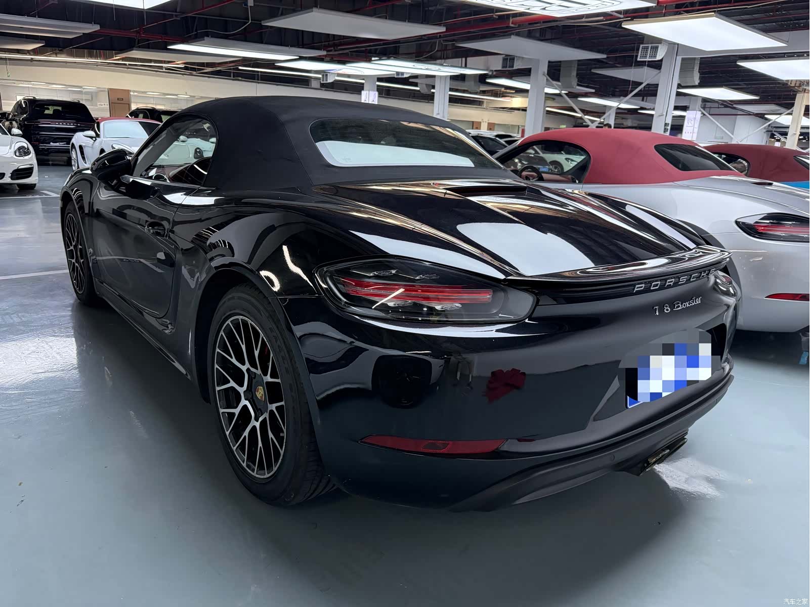 Porsche Boxster, 2018 10