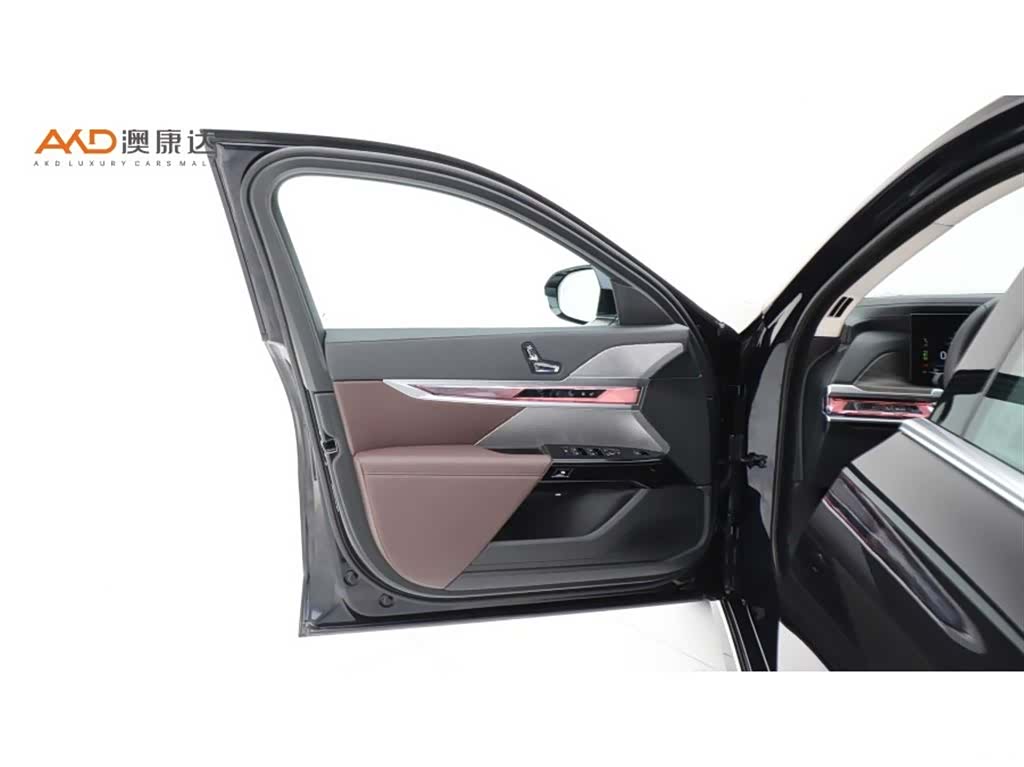 BMW 735Li 3.0T 23 M, 2023 10