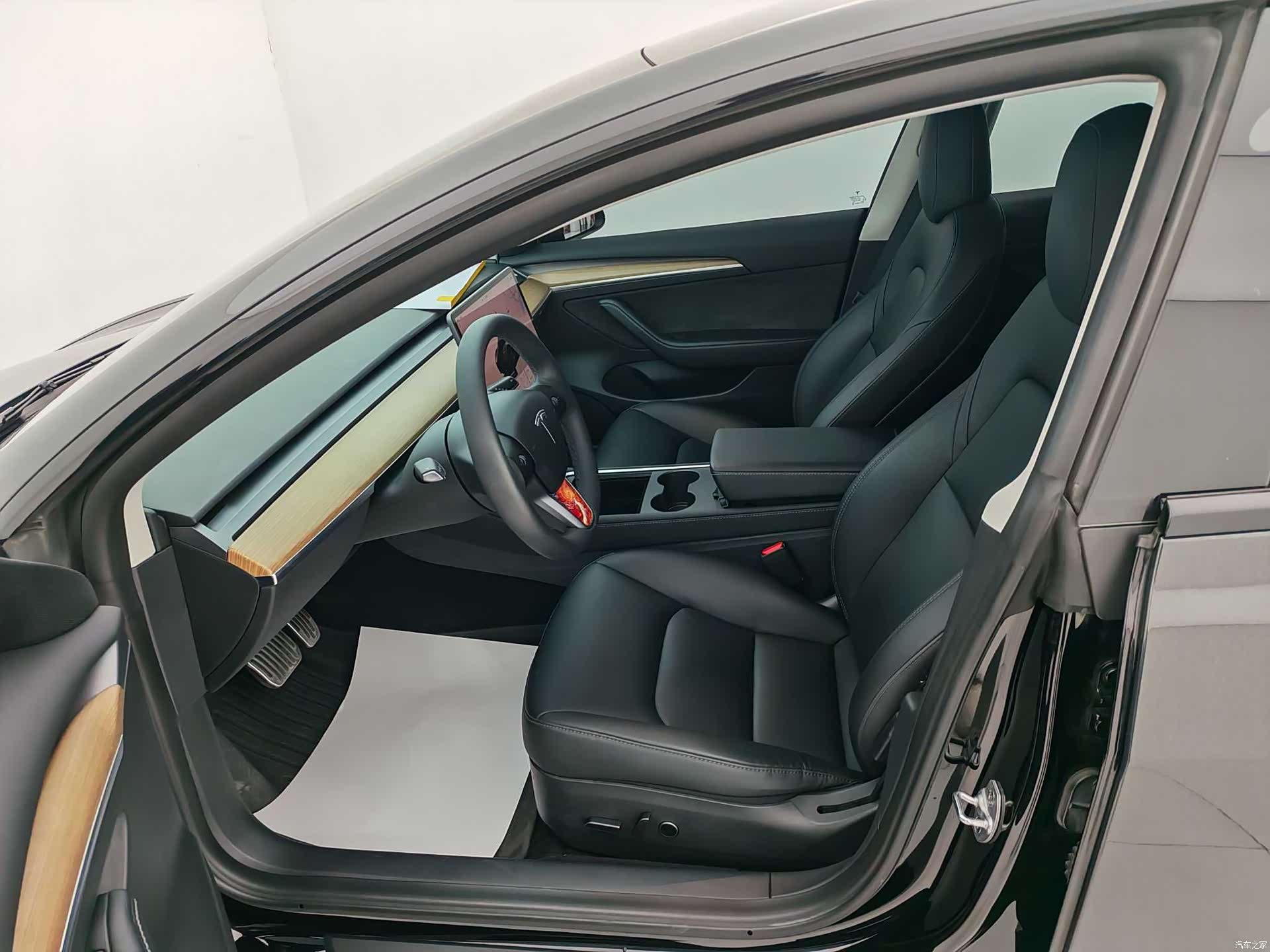 Tesla Model 3, 2023 8