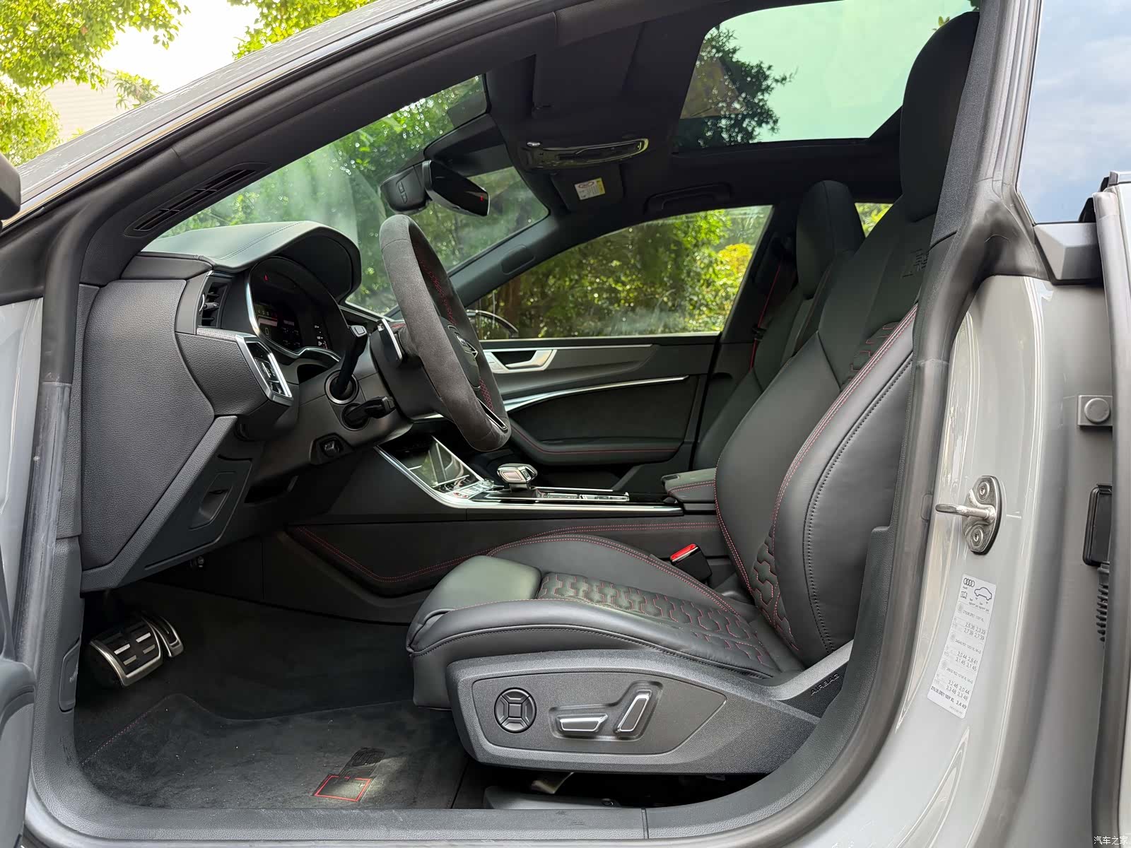 Audi RS, 2025 10