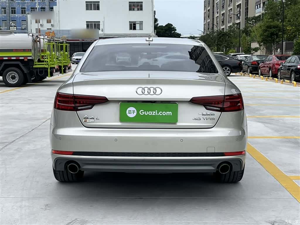 Audi A4L, 2018 22