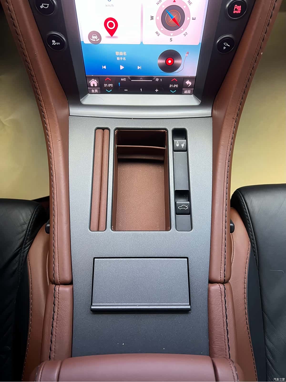 Aston Martin Vantage, 2012 20