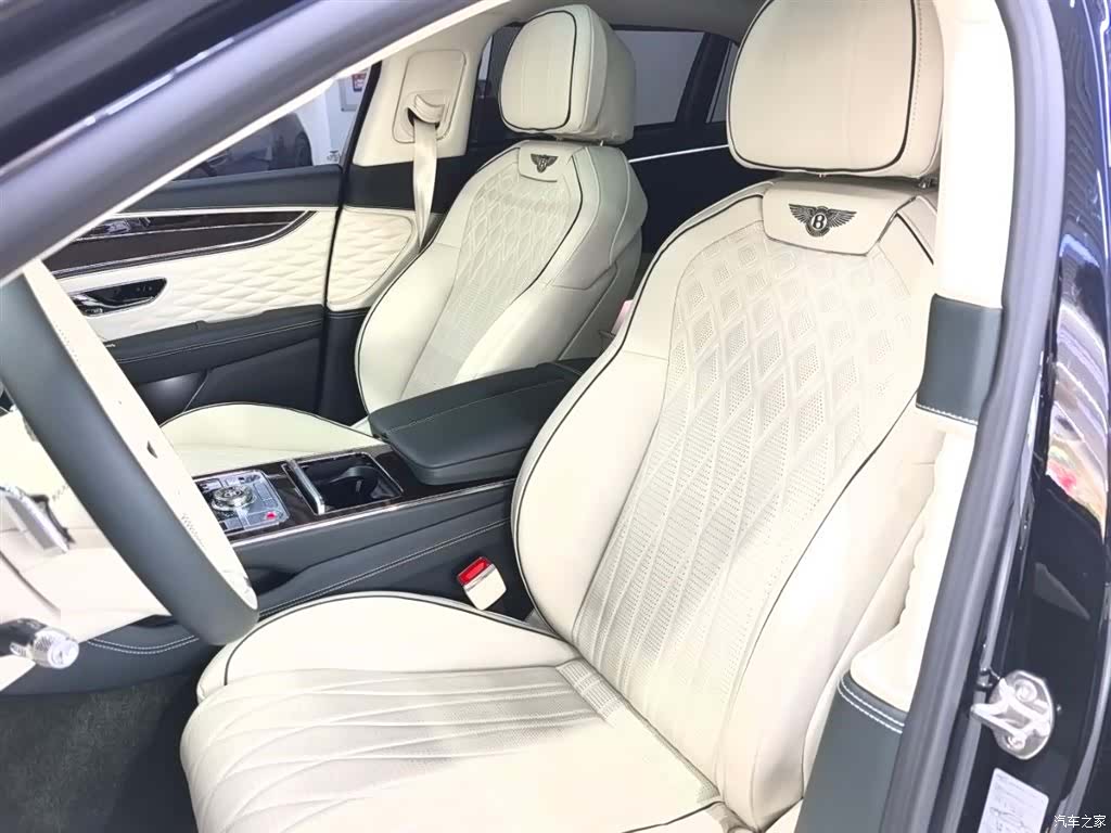 Bentley Flying Spur, 2022 все фото