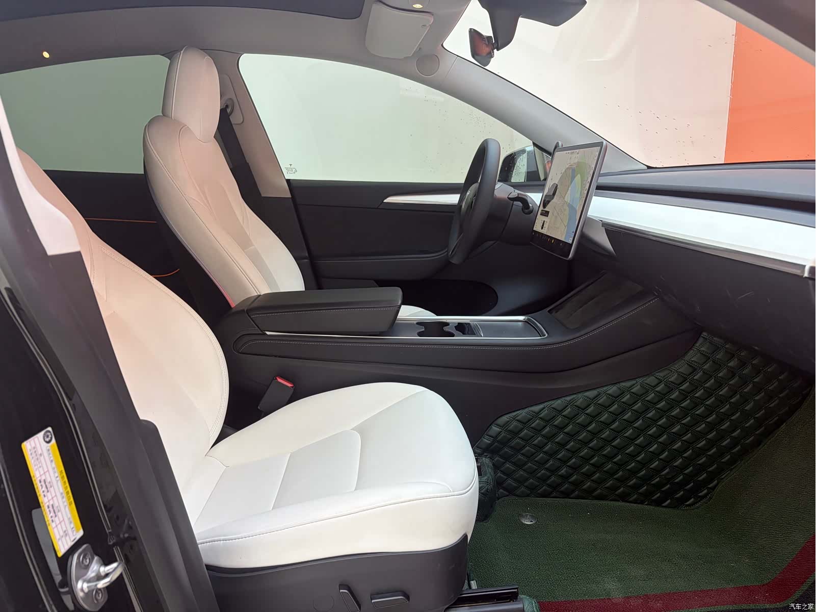 Tesla Model Y, 2021 20