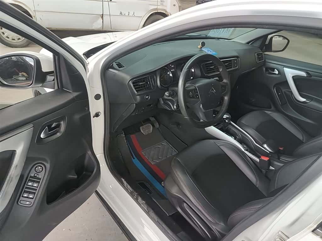 Citroen C3-XR, 2017 16