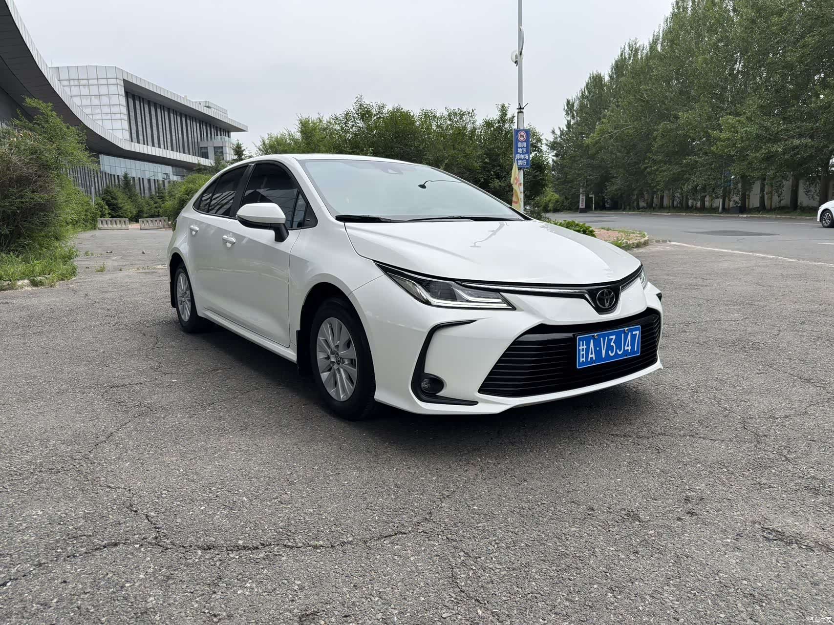 Toyota Corolla, 2026 3