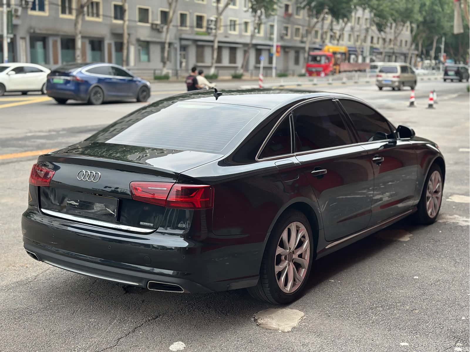 Audi A6L, 2016 10