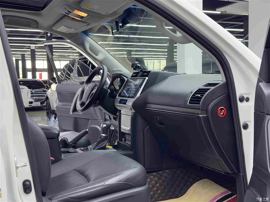 Toyota Prado, 2019 10