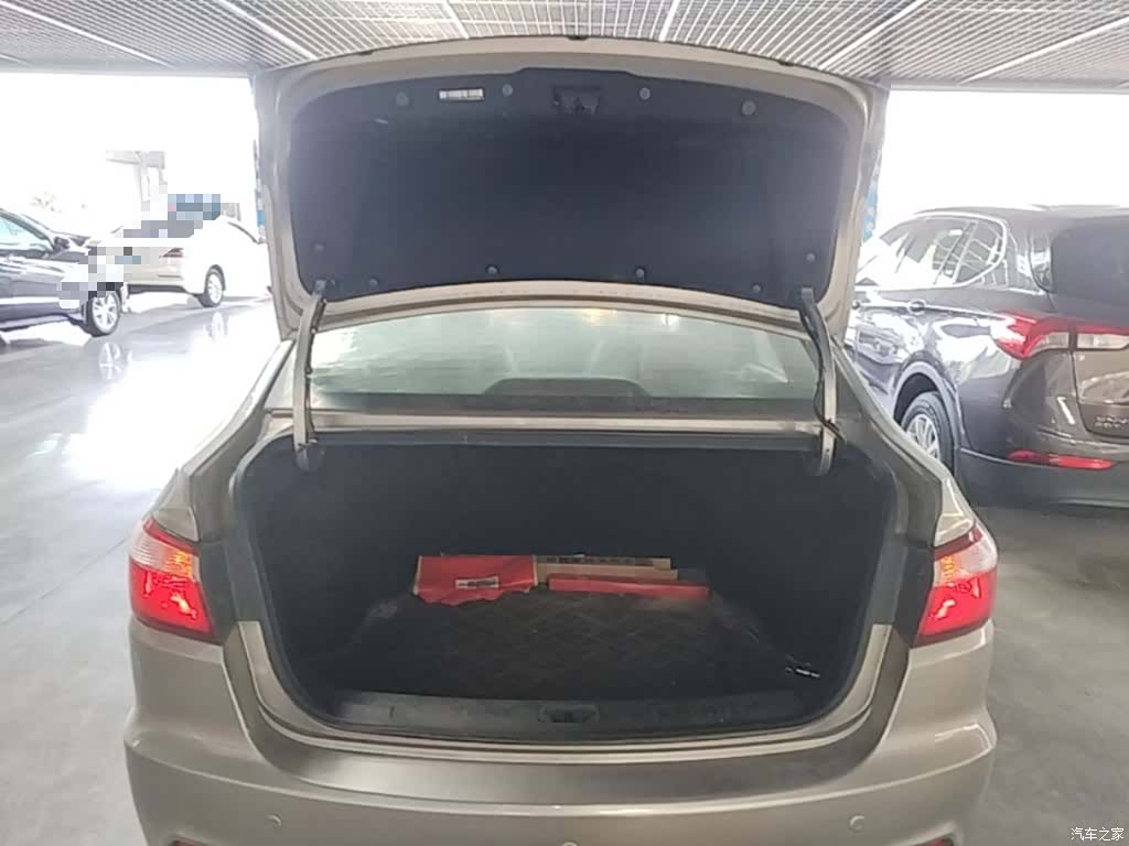 Changan V7, 2016 19