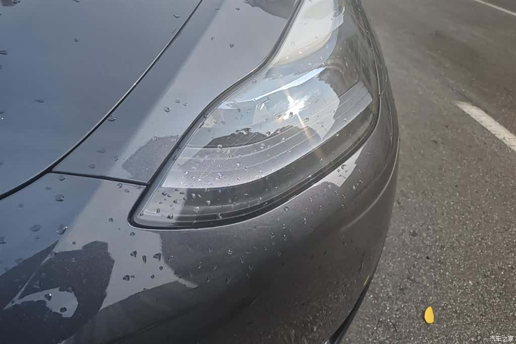 Tesla Model Y, 2024 все фото
