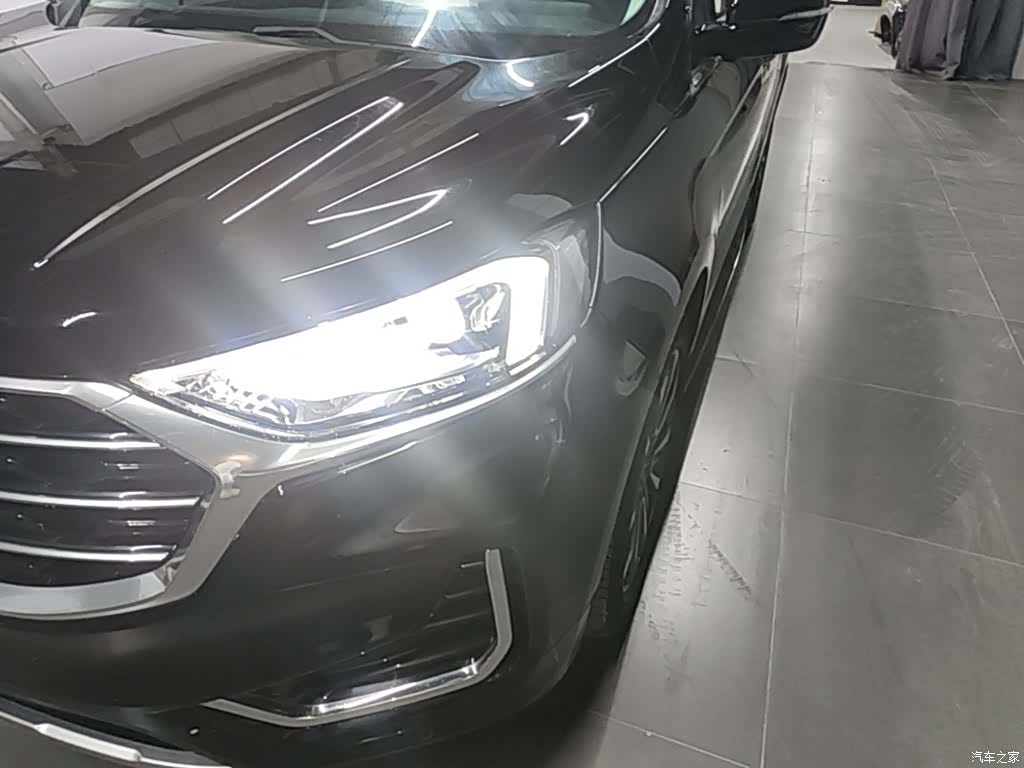 Ford Edge, 2023 24