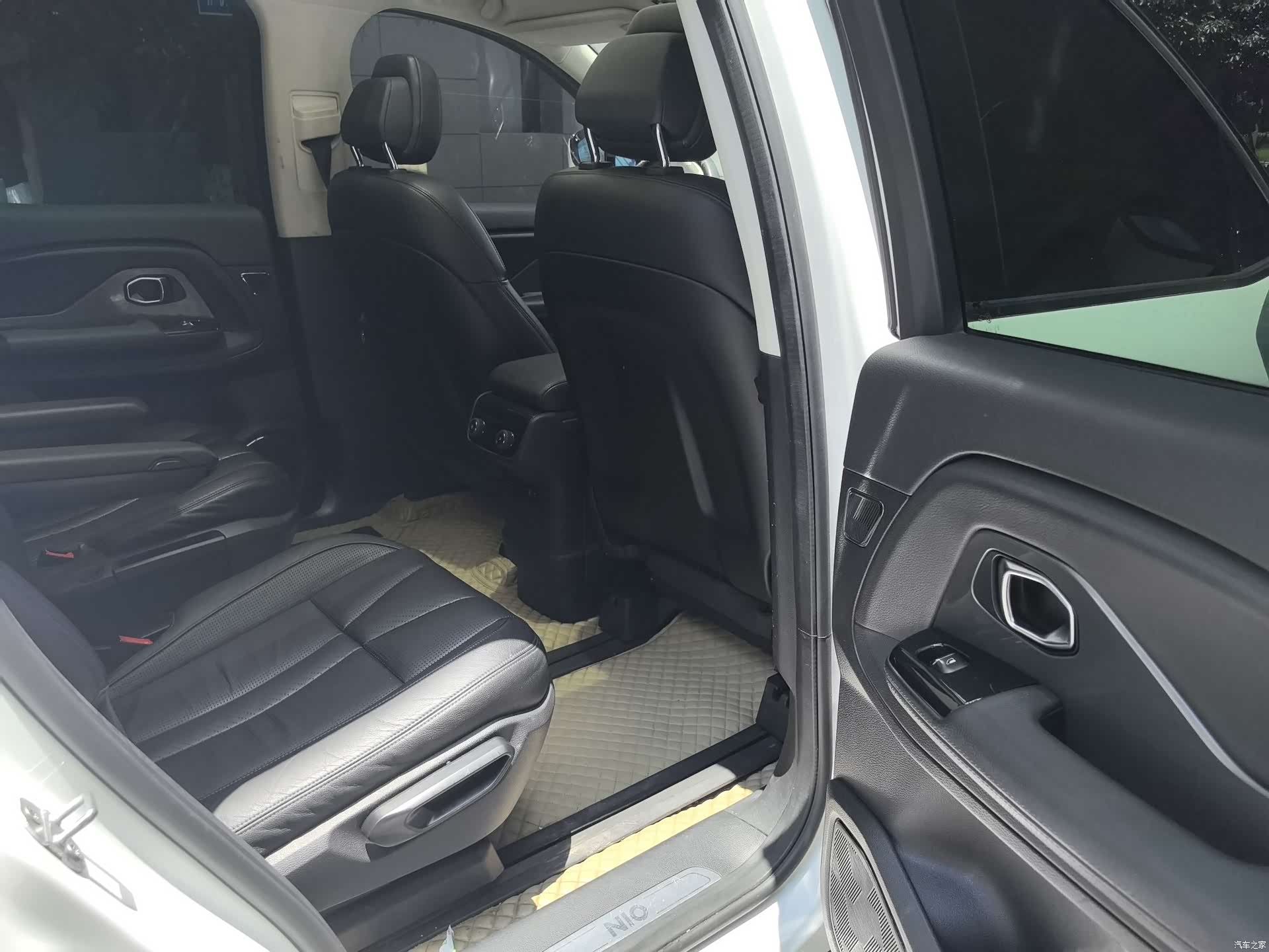 NIO ES8, 2019 9