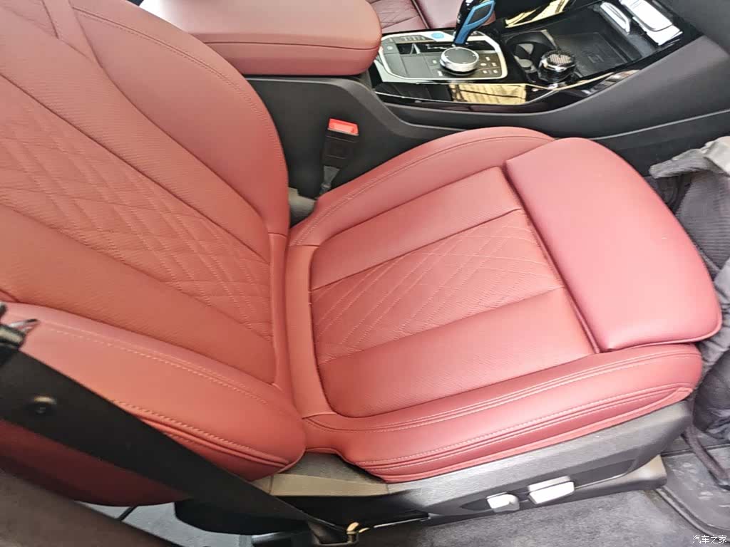 BMW iX3, 2021 25