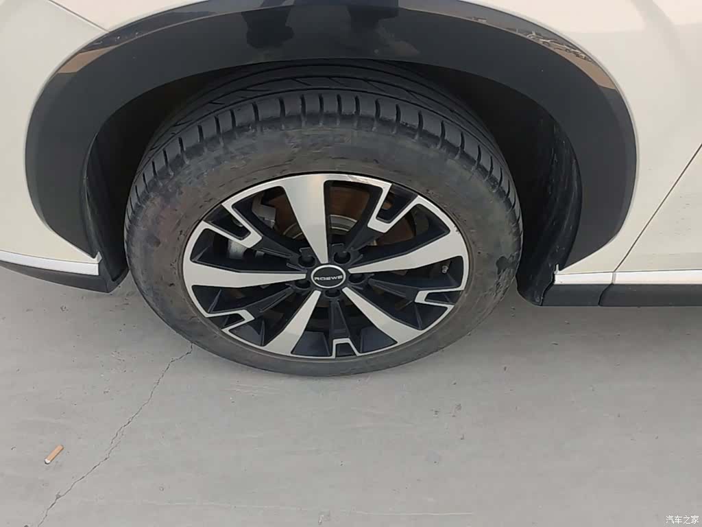 Roewe D5X, 2024 23