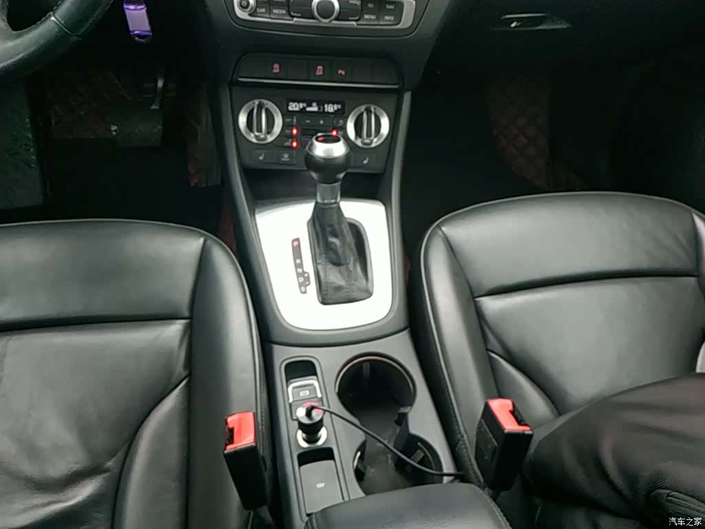 Audi Q3, 2015 14