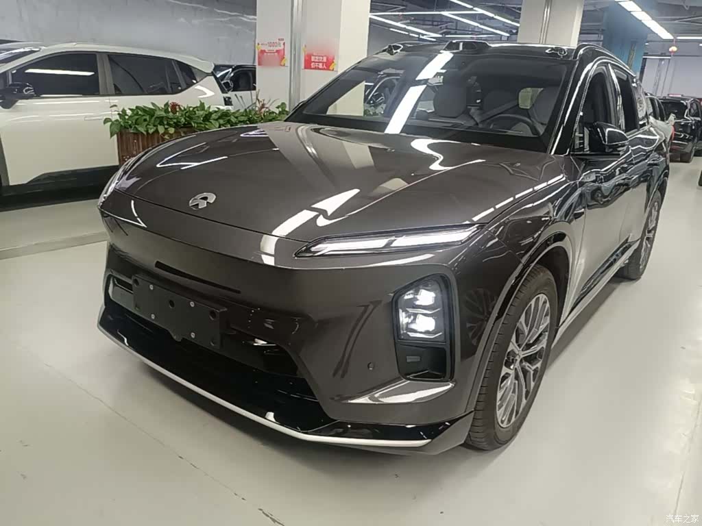 NIO ES6, 2025 1