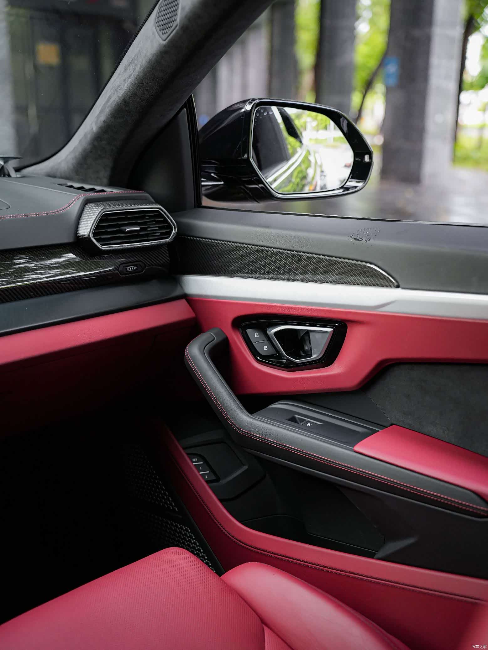 Lamborghini Urus, 2021 17