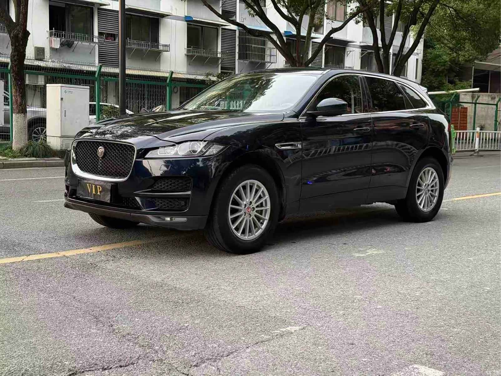 Jaguar F-PACE, 2018 3