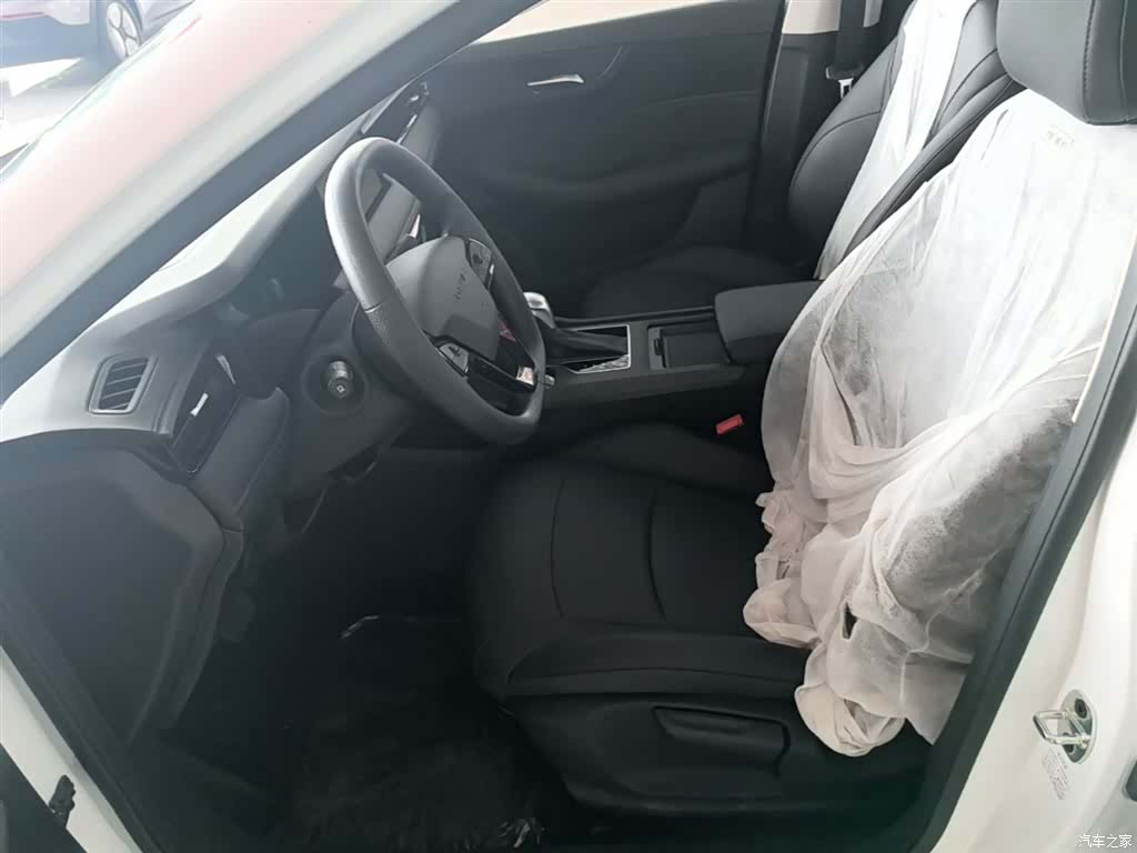 Roewe i5, 2026 15