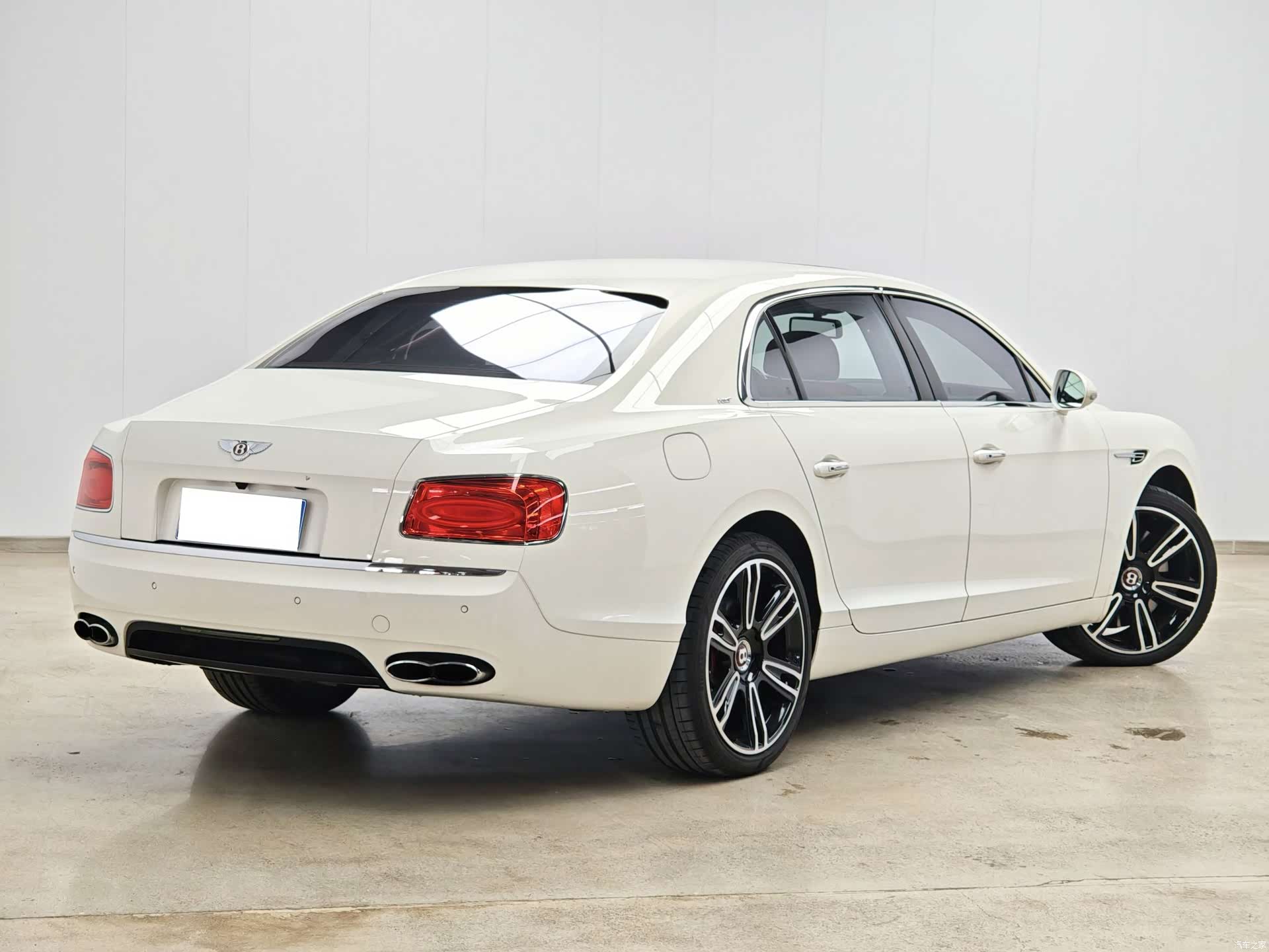 Bentley Flying Spur, 2018 4